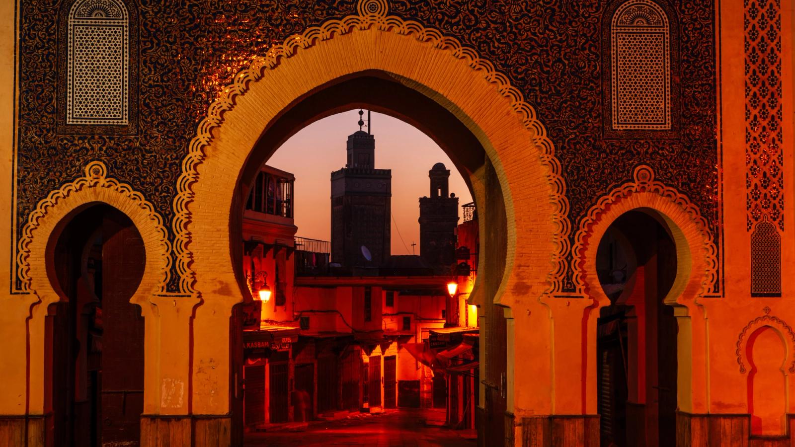 Wonders of Morocco: From Souks to the Sahara