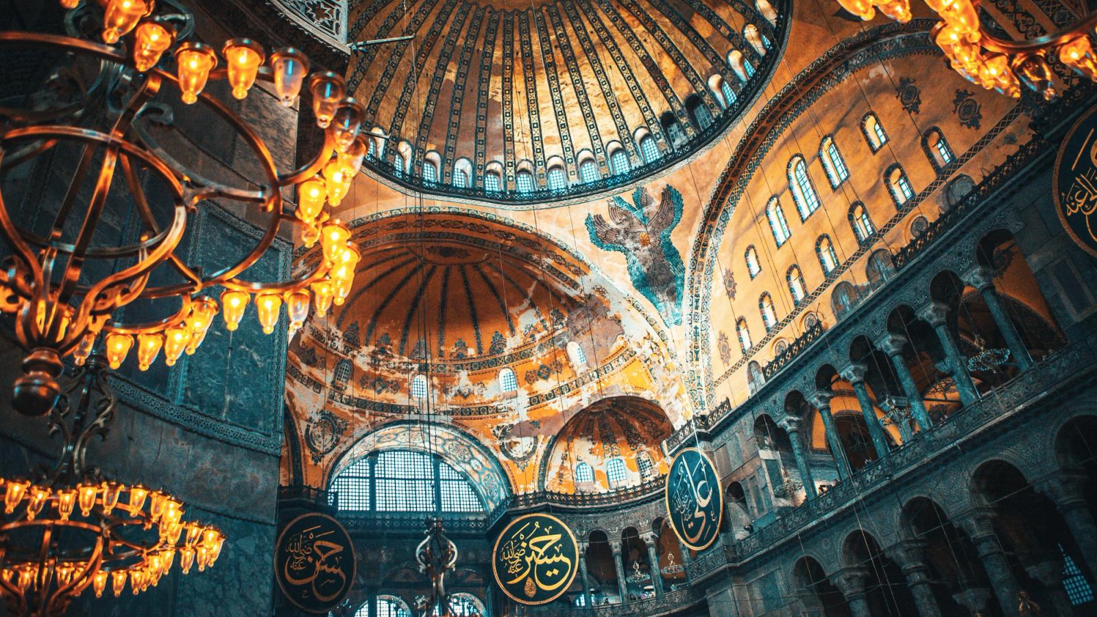 Turkey: A Journey Through History