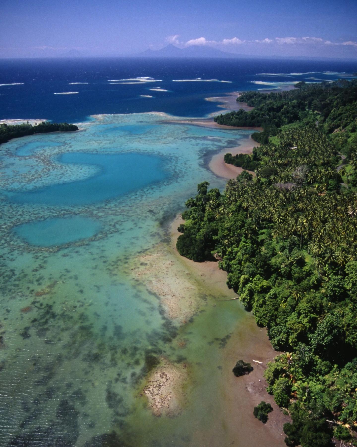 Stunning Photos: Exploring The World'S Most Dramatic Island Arcs - mbo8qus