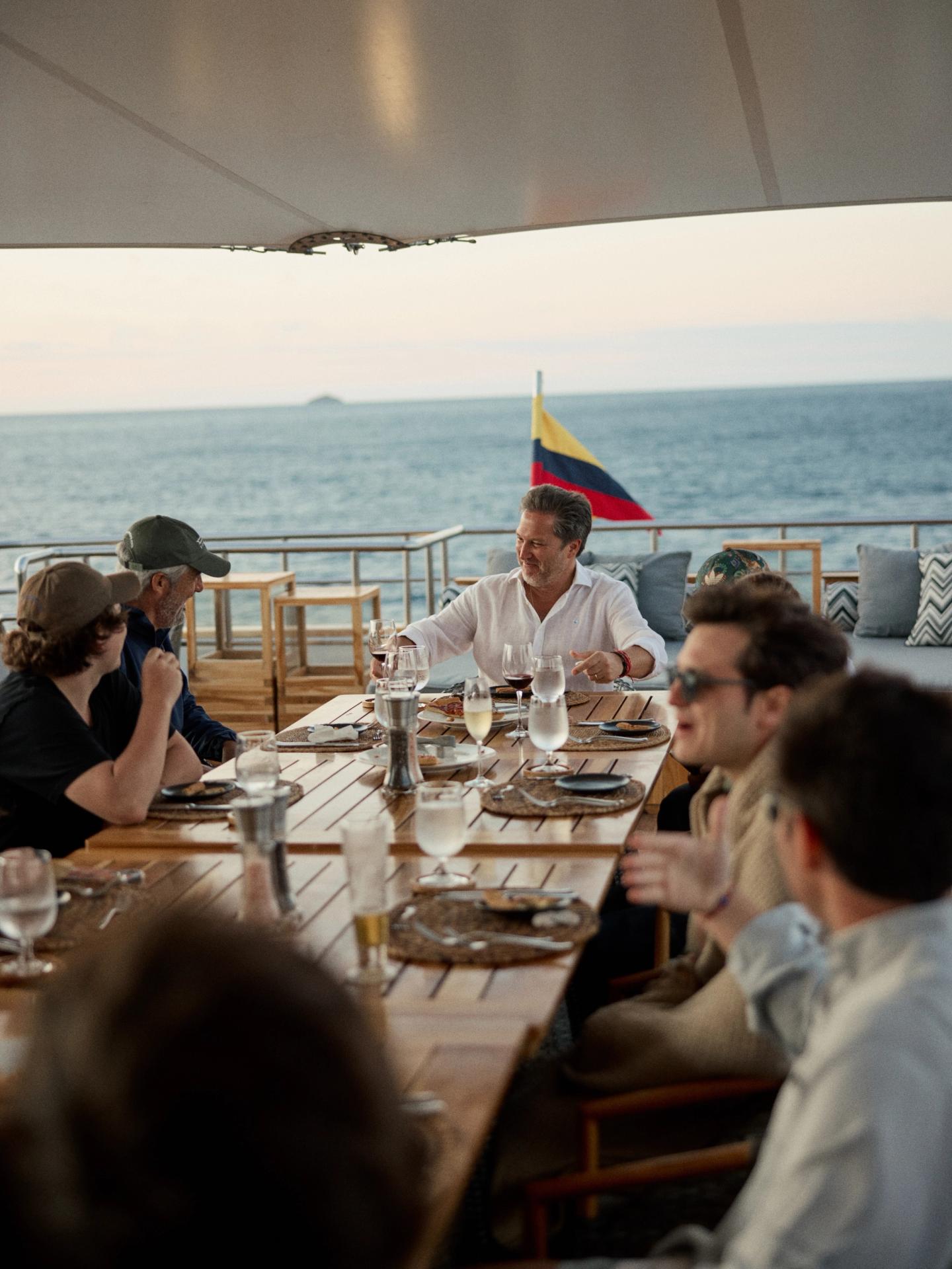 643d27da64131f0d4858f6d30e16f523997b965c 5464x7286