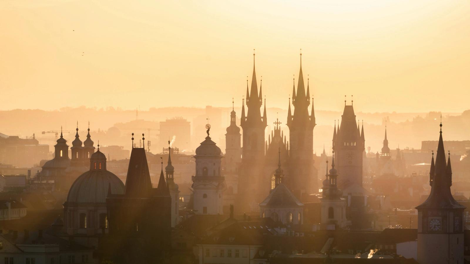 Wonders of Budapest, Vienna and Prague