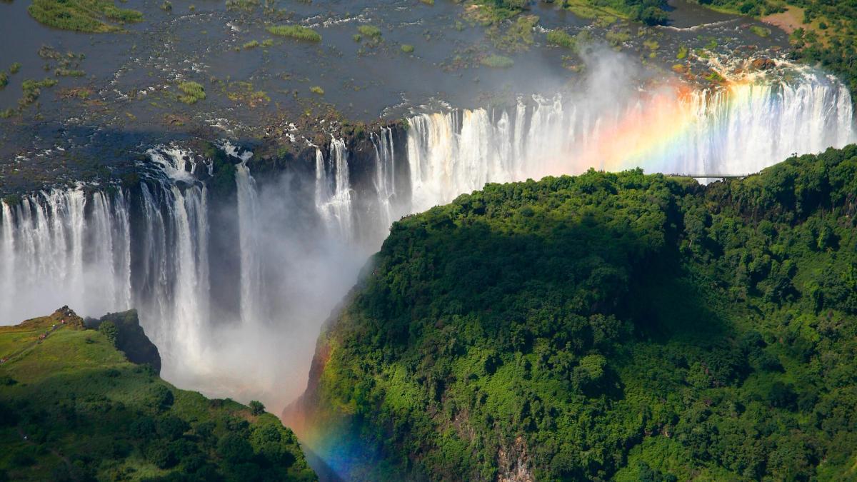 A&K Sanctuary Botswana Safari and Victoria Falls